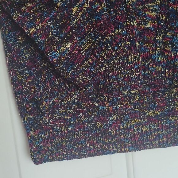 Knit Sweater Multicolored Pullover Sweater Bundle of 3 - Picture 11 of 15